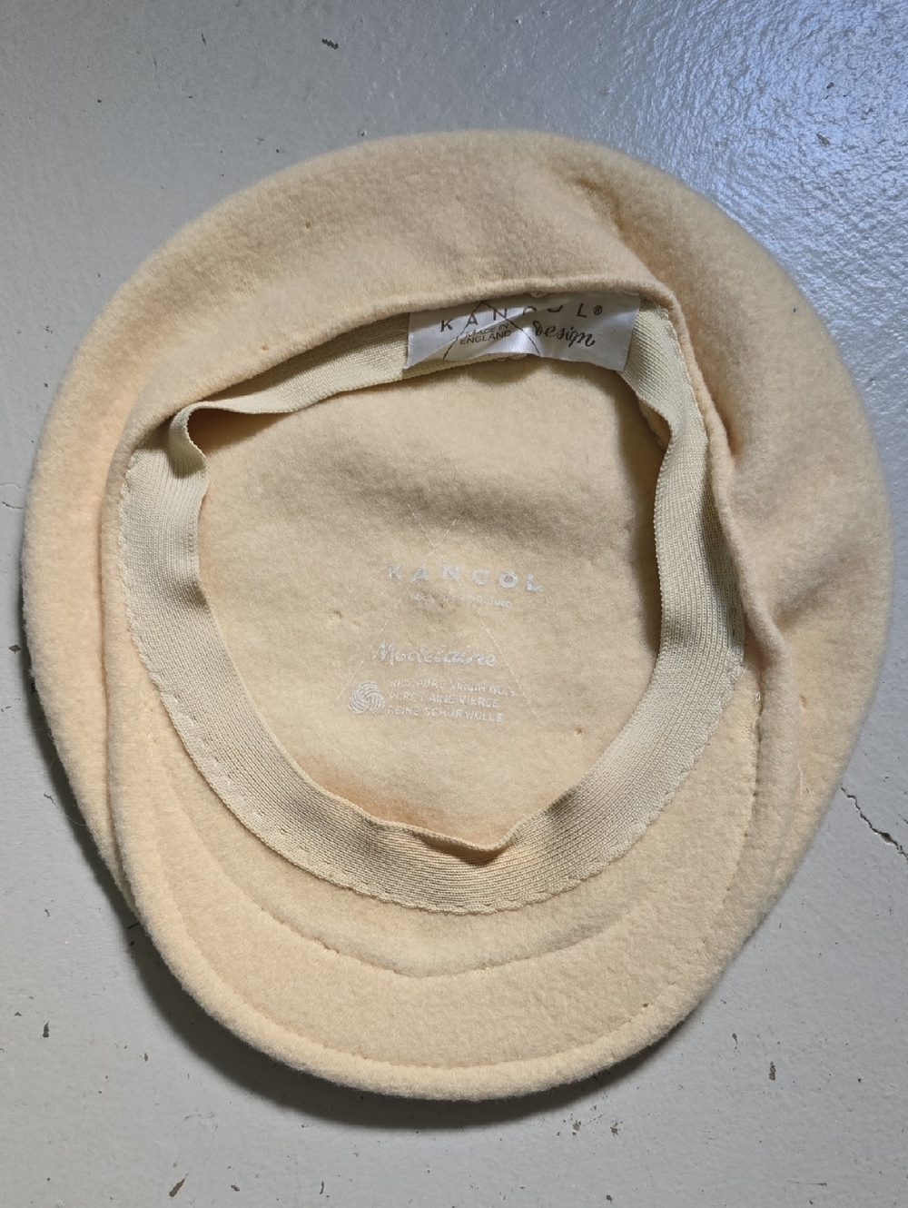 Vintage Virgin Wool Women's Cream Kangol Beret Hat
